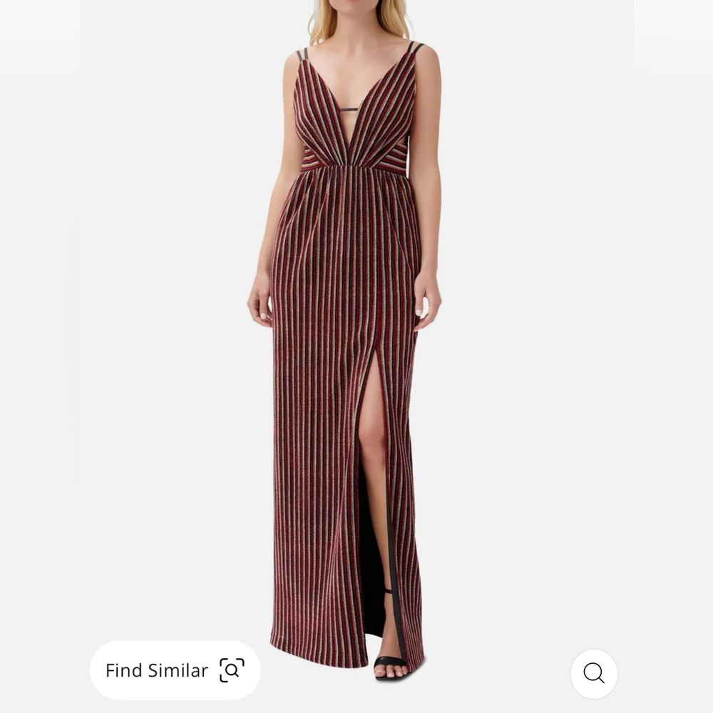 *NWT* Aidan Mattox Pleated Maxi Dress